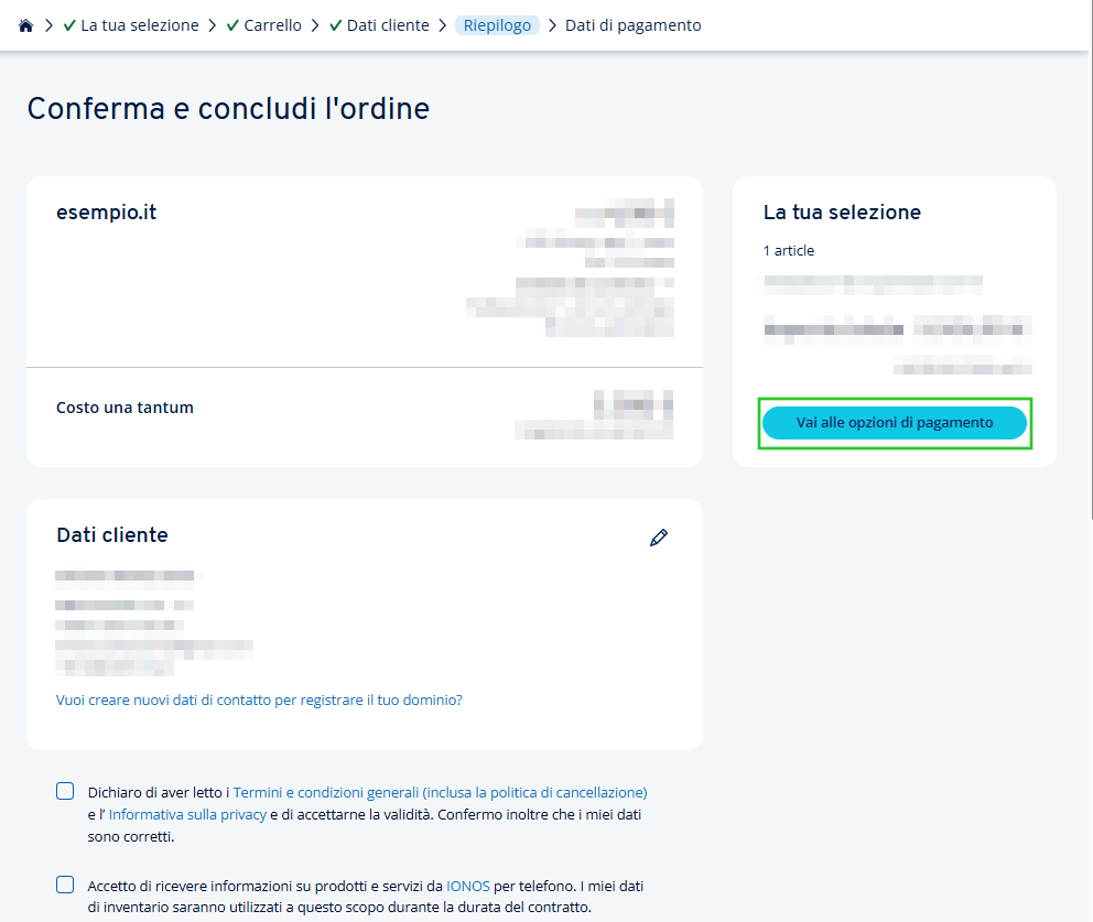 Riepilogo dell'ordine con i dati di contatto e la casella di controllo per confermare i termini e le condizioni generali di IONOS.