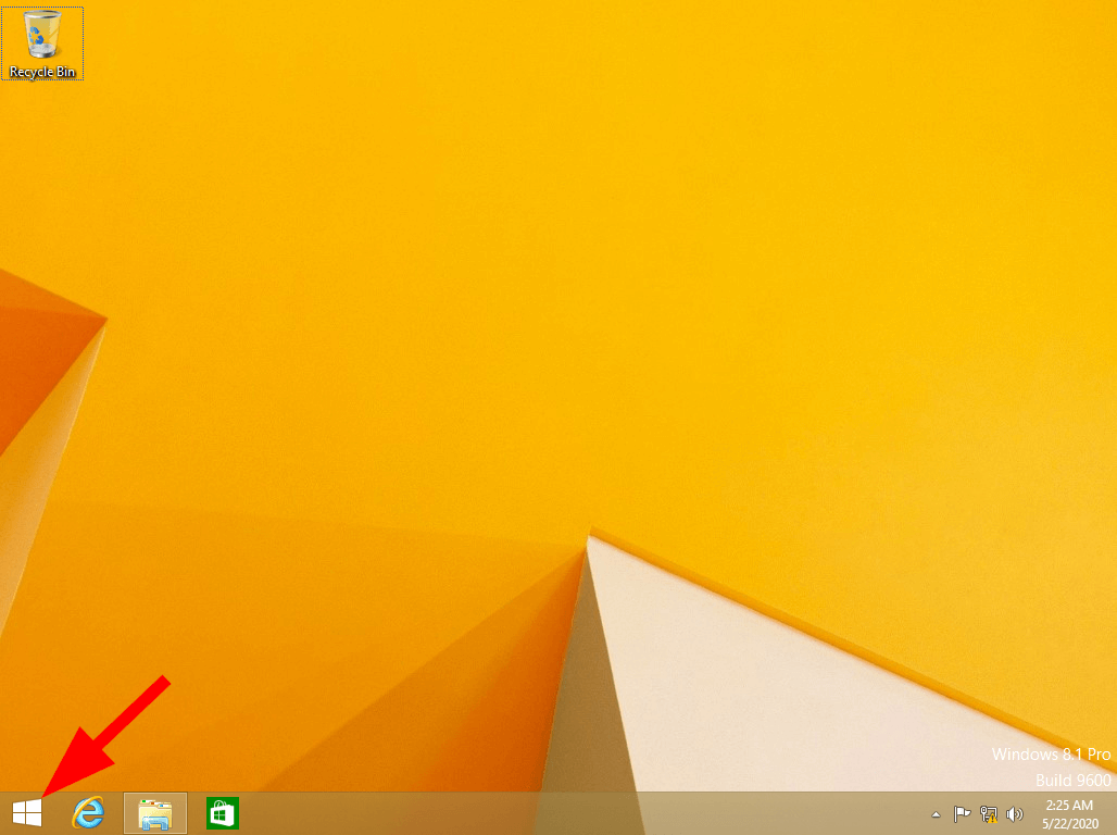 Desktop di Windows 8 con l’icona di Windows dove si arriva tramite la Charm Bar
