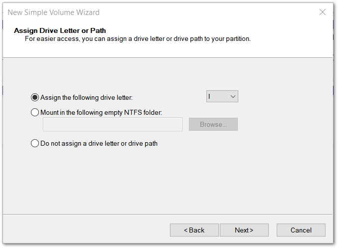 Windows 10: finestra per l’assegnazione di una lettera di unità disco