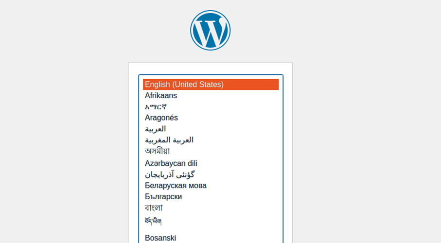 Schermata iniziale dell’assistente di configurazione di WordPress con opzione di selezione della lingua