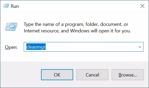 Windows 10: finestra di dialogo “Esegui” con immissione Windows 10: finestra di dialogo “Esegui” con immissione